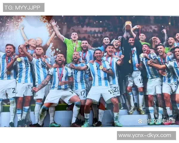 克罗斯的足球传奇之路:从青涩少年到世界顶级中场的蜕变与辉煌