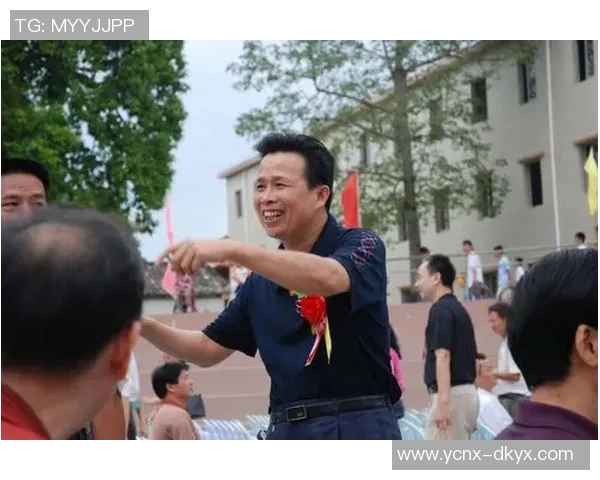 信宜市镇隆足球比赛精彩直播盛况回顾与精彩瞬间分享